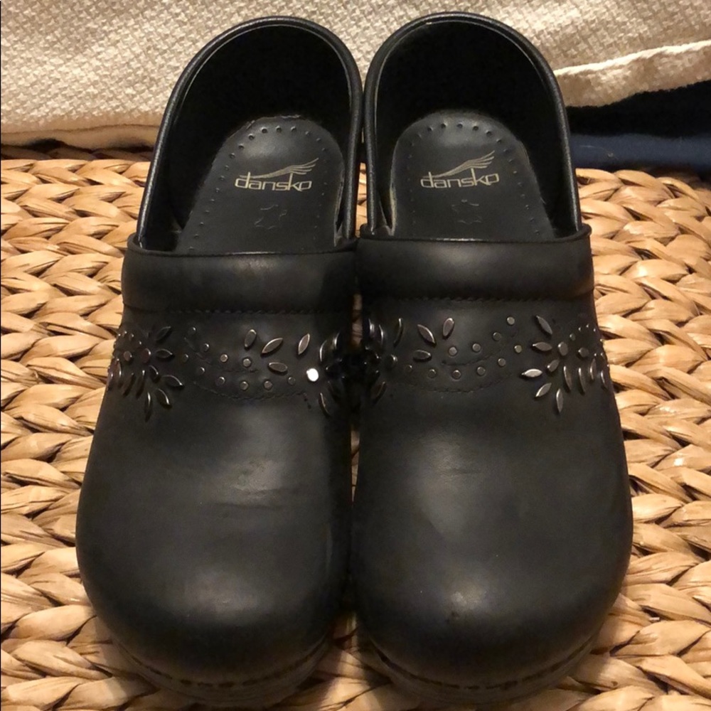 Fandom size 42